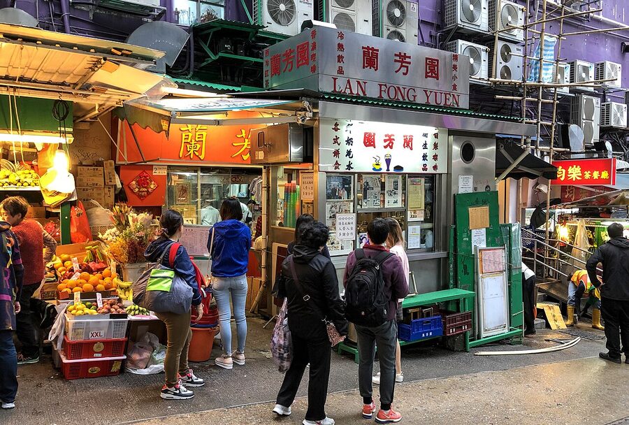 Lan Fong Yuen green-fronted stall on Gage Street Central