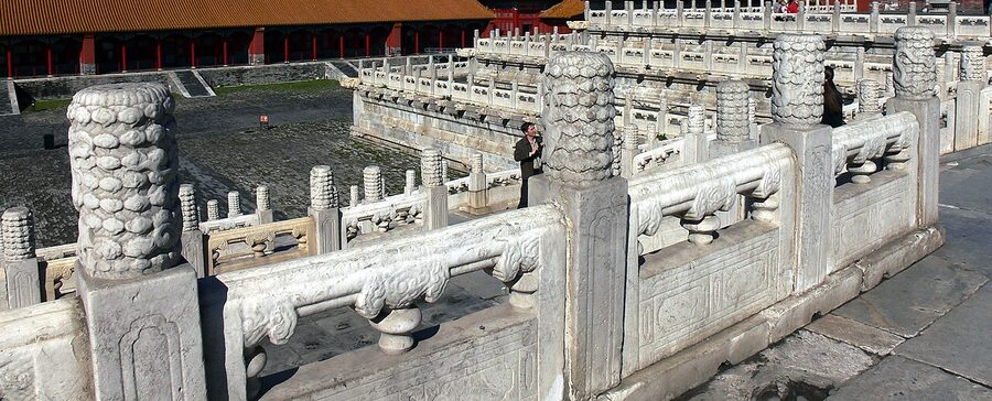 Carved cloud-pattern stone pillar at the Palace of Heavenly Purity