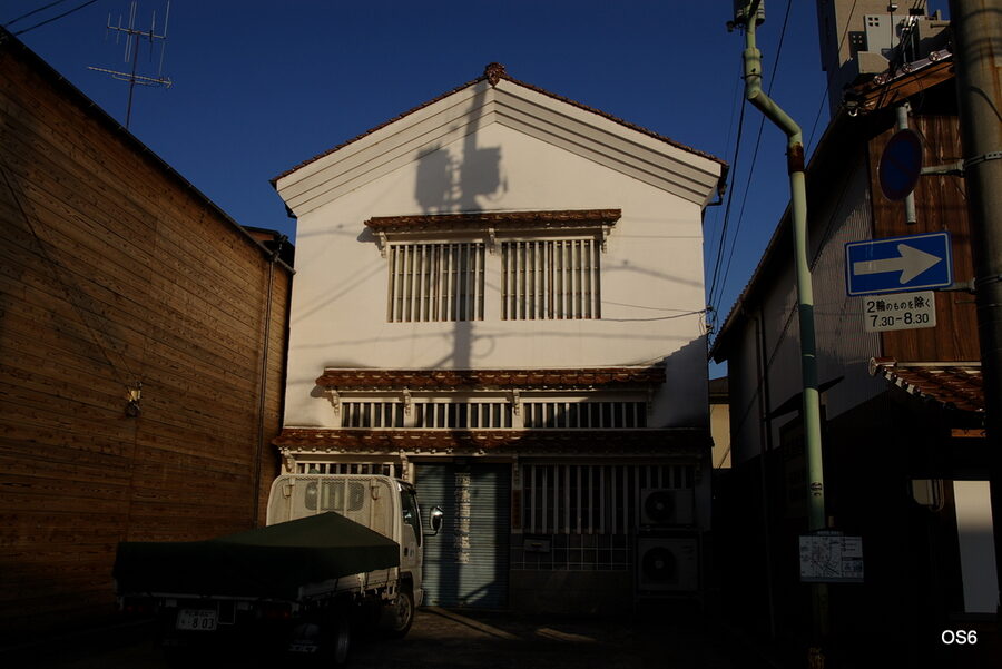 Saijo sake brewery association building, Higashi-Hiroshima