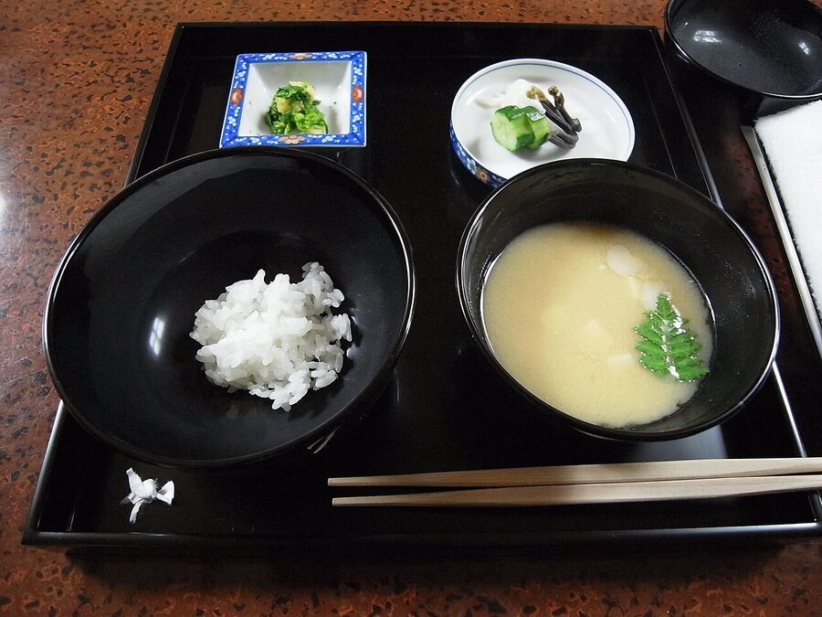 Shojin ryori temple meal arrangement