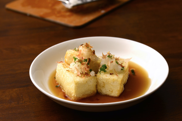 Agedashi dofu fried tofu with bonito flakes and grated daikon in dashi broth