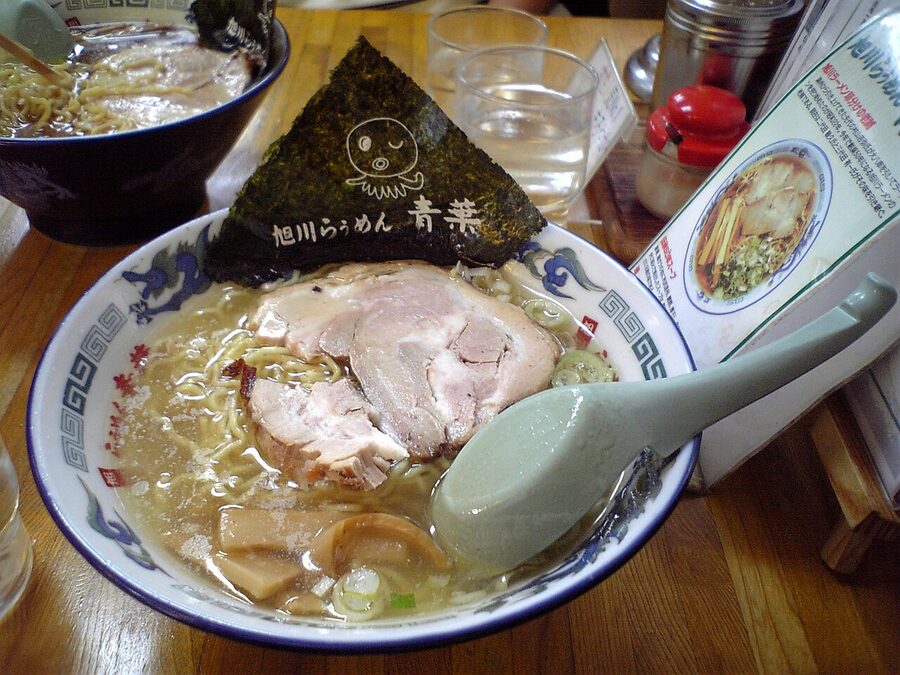 Asahikawa double broth ramen