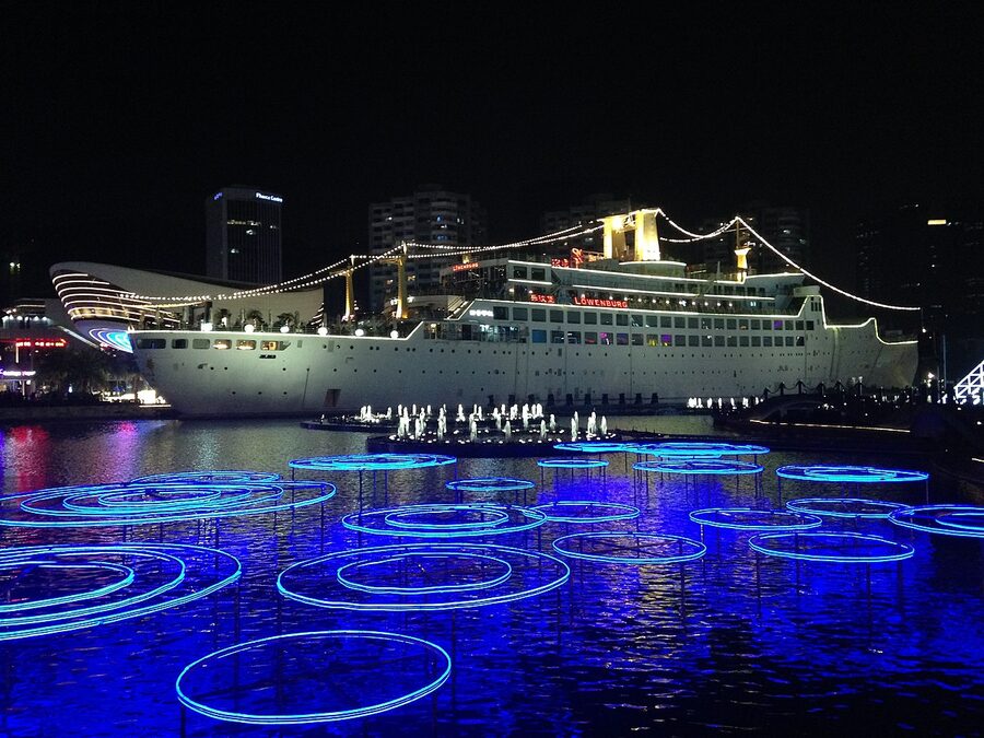 Sea World Shekou at night with illuminated fountain