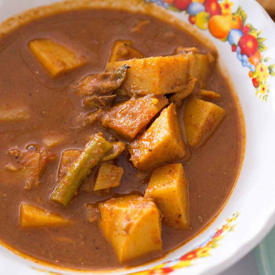 Kaeng tai pla southern Thai curry with fermented fish innards