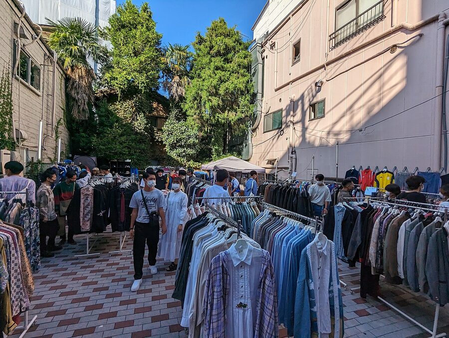 A walk through the backstreets of Shimokitazawa